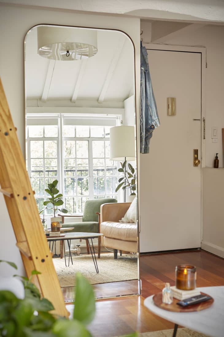 This Renter Wasn't Impressed by His NYC Loft — Until He Saw It on AT